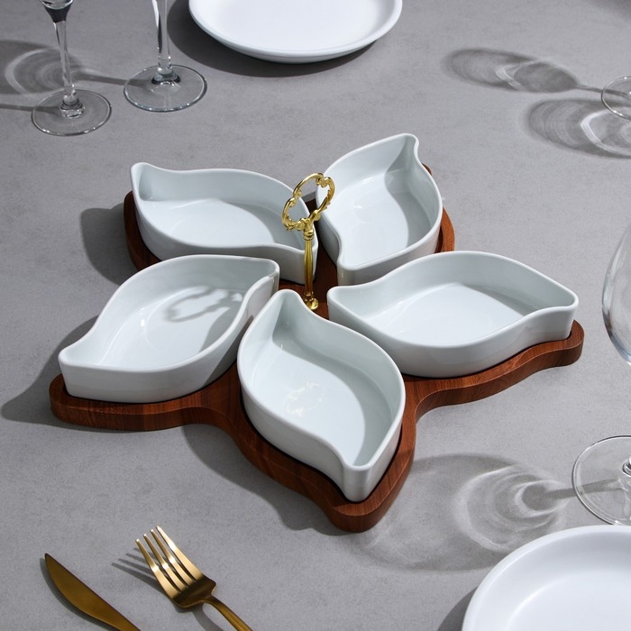 Менажница «Король», 5 шт:300 мл, деревянное основание, фарфор, Иран Менажница «Король», 5 шт:300 мл, деревянное основание, фарфор, Иран