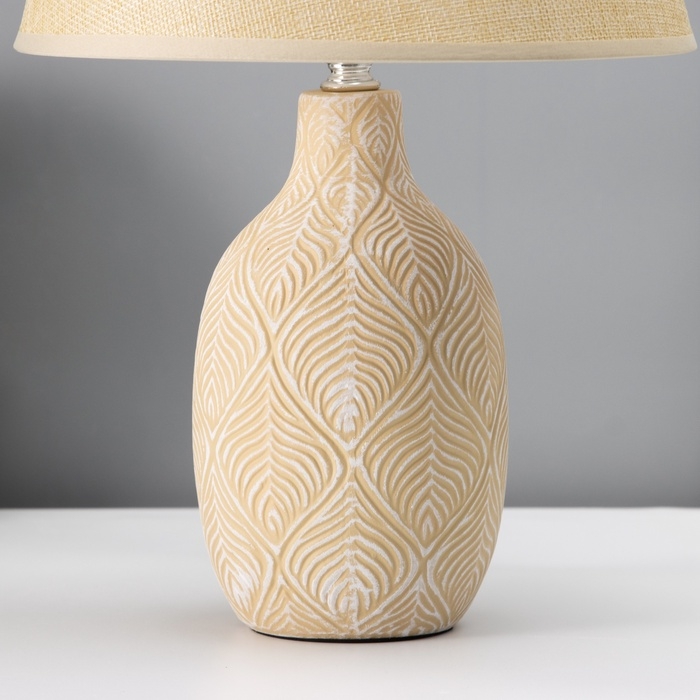 Настольная лампа с абажуром RISALUX «Джесси», Е14, 40 Вт, бежево-белый, 25×25×39 см