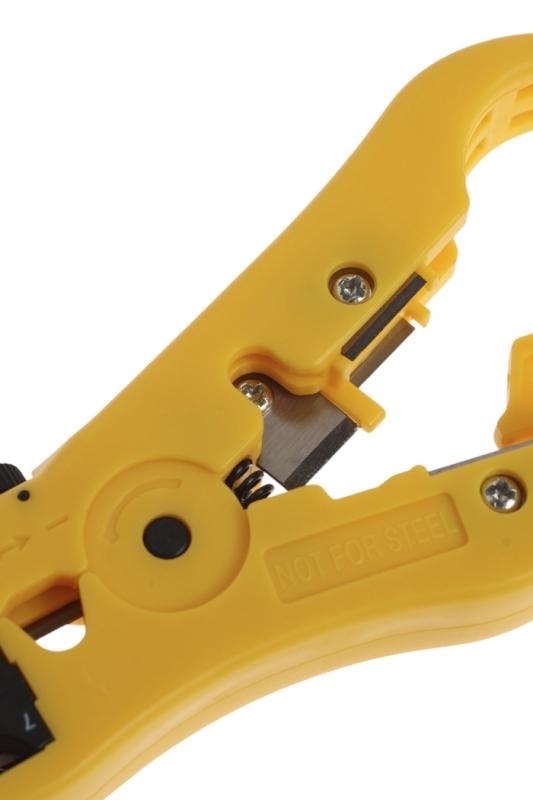 Стриппер ТУНДРА, для зачистки и обрезки витой пары, коаксиального кабеля RG-59/7/9/11 Стриппер ТУНДРА, для зачистки и обрезки витой пары, коаксиального кабеля RG-59/7/9/11