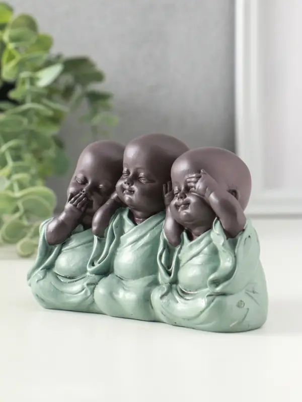 Сувенир полистоун "Маленькие будды - не слышу, не вижу, не скажу" зелёный 4,6х12,5х8 см