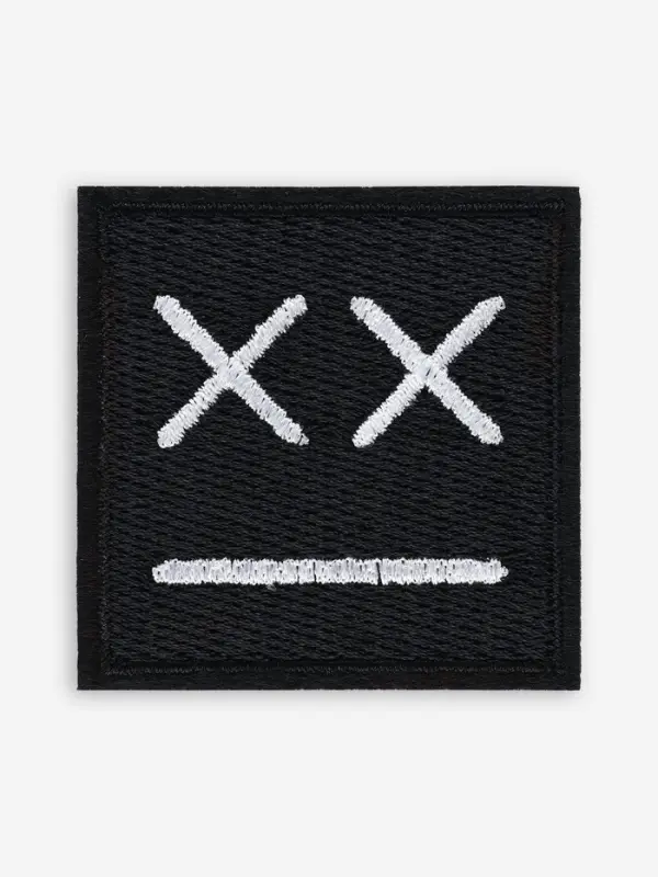 Термоаппликация «Смайл», 5×5 см, чёрная Термоаппликация «Смайл», 5×5 см, чёрная