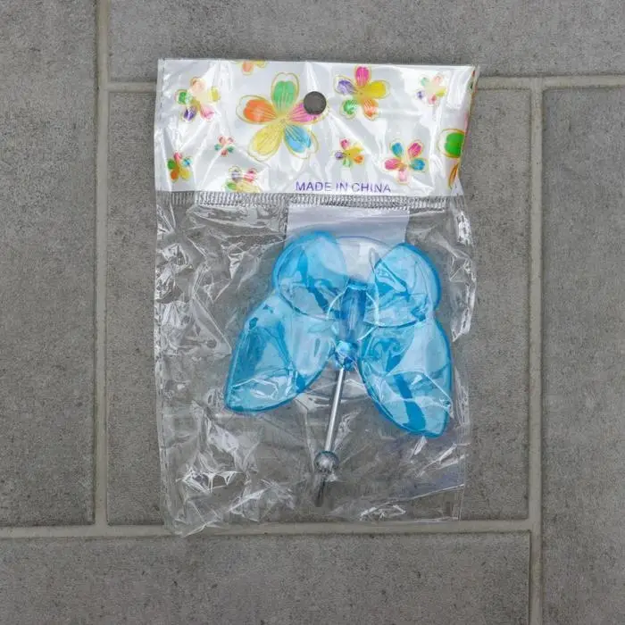 Крючок на вакуумной присоске «Бабочка», цвет МИКС