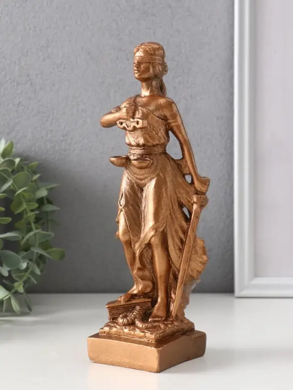 Фигура «Фемида - богиня правосудия», 23×8×7 см, бронза
