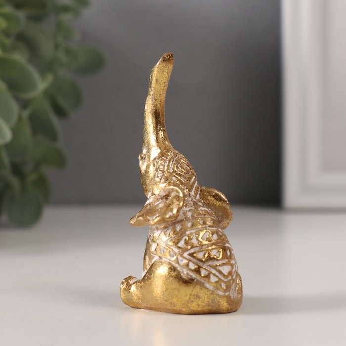 Сувенир полистоун Сувенир полистоун "Слонёнок. Индейские узоры" золото 3,3х3,5х7,5 см