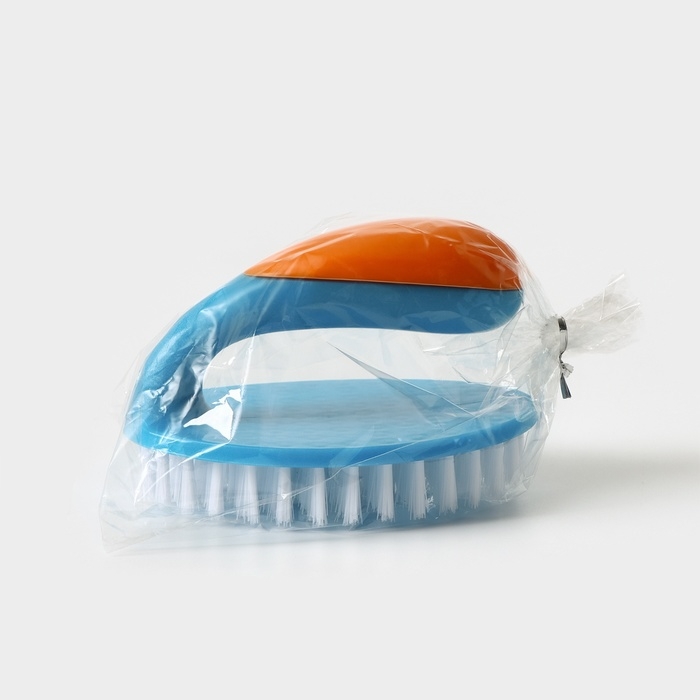 Щётка - утюжок «Удобная», 11×8×8 см, цвет МИКС Щётка - утюжок «Удобная», 11×8×8 см, цвет МИКС