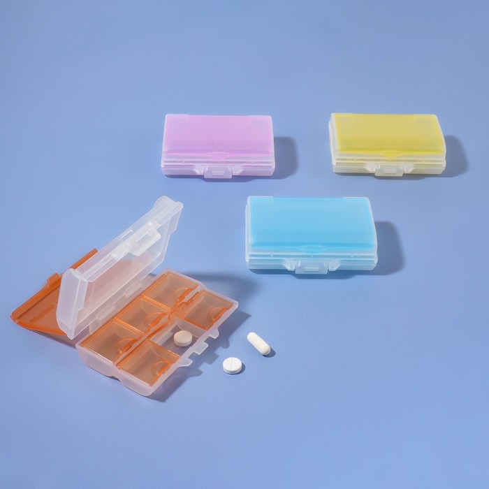 Таблетница «Комбо», 9 × 7 × 3,5 см, 7 секций, цвет МИКС