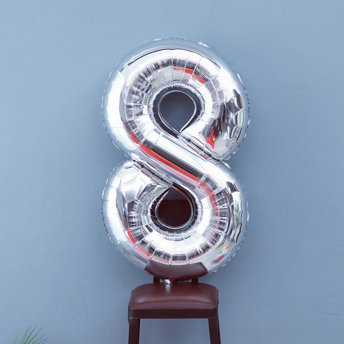 Шар фольгированный 40 Шар фольгированный 40", цифра 8, цвет серебряный