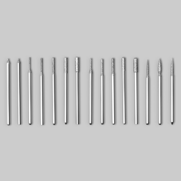 Фрезы алмазные для маникюра в пластиковом органайзере, 30 шт Фрезы алмазные для маникюра в пластиковом органайзере, 30 шт