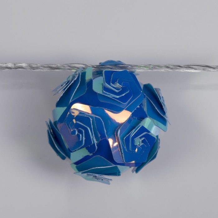 Гирлянда «Нить» 4.5 м с насадками «Цветочные шары», IP20, прозрачная нить, 15 LED, свечение фиолетовое, 220 В Гирлянда «Нить» 4.5 м с насадками «Цветочные шары», IP20, прозрачная нить, 15 LED, свечение фиолетовое, 220 В