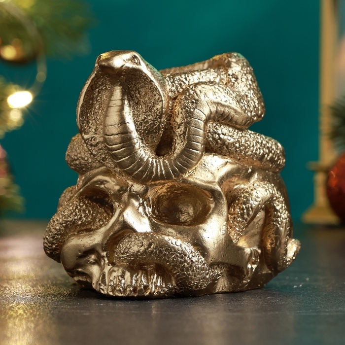 Новый год. Символ 2025. Подсвечник новогодний Новый год. Символ 2025. Подсвечник новогодний "Череп со змеей" 9см, золото