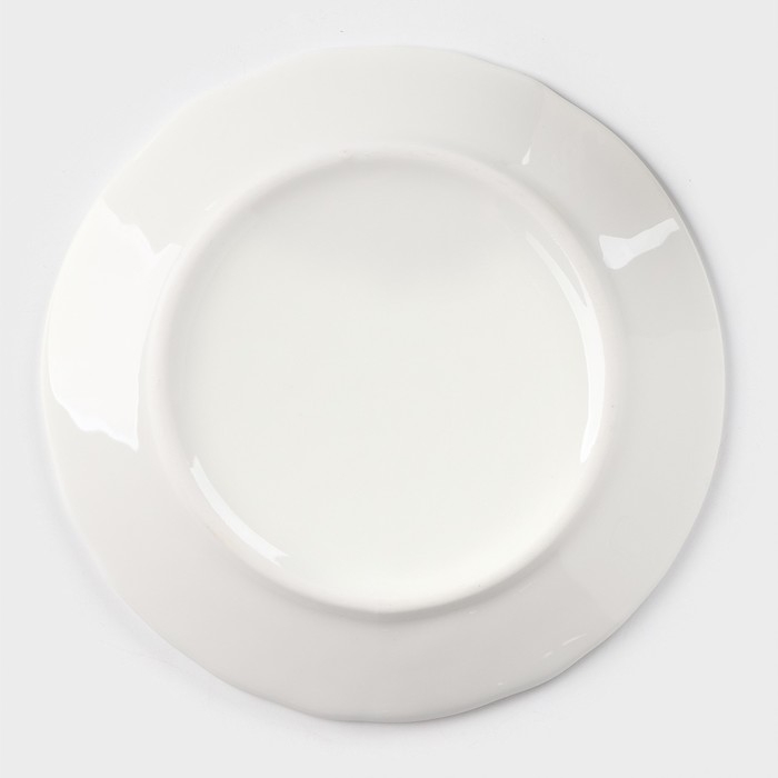 Чайная пара керамическая «Роскошь», 3 предмета: кружка 200 мл, блюдце d=15 см, ложка h=13 см, цвет белый Чайная пара керамическая «Роскошь», 3 предмета: кружка 200 мл, блюдце d=15 см, ложка h=13 см, цвет белый