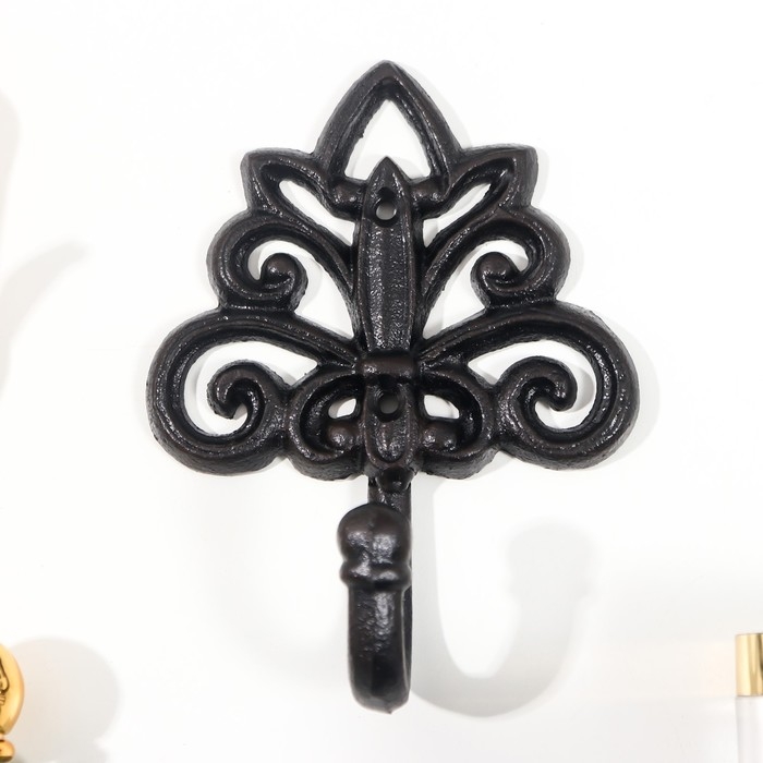 Крючок декоративный чугун Крючок декоративный чугун "Геральдический узор" 17х6х13 см