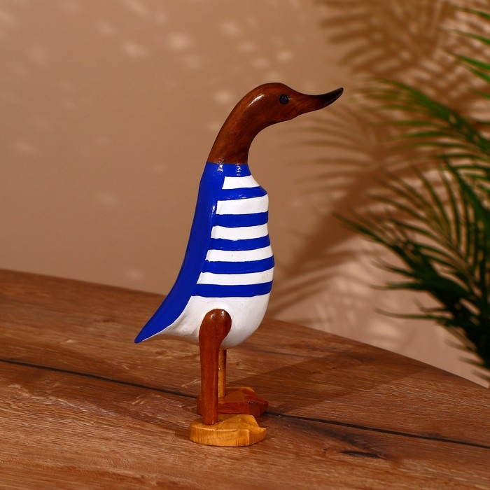 Сувенир "Утка в тельняшке " дерево 25 см