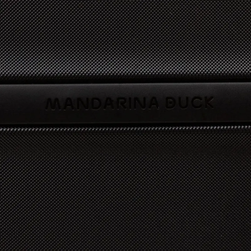 Чемодан Logoduck M, черный