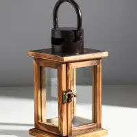 Подсвечник дерево на 1 свечу "Фонарь" серо-коричневый 11,5х11,5х22,5 см