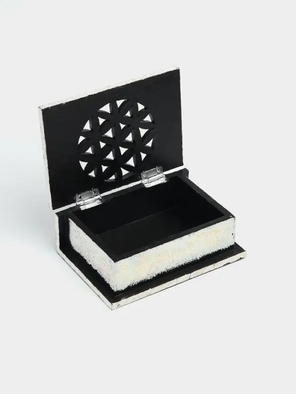 Шкатулка &laquo;Цветы&raquo;, 15&times;10&times;5 см, МДФ