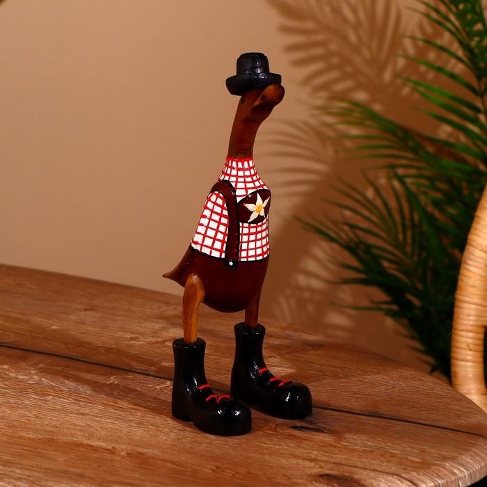 Сувенир Сувенир "Утка-фермер" дерево 27 см МИКС