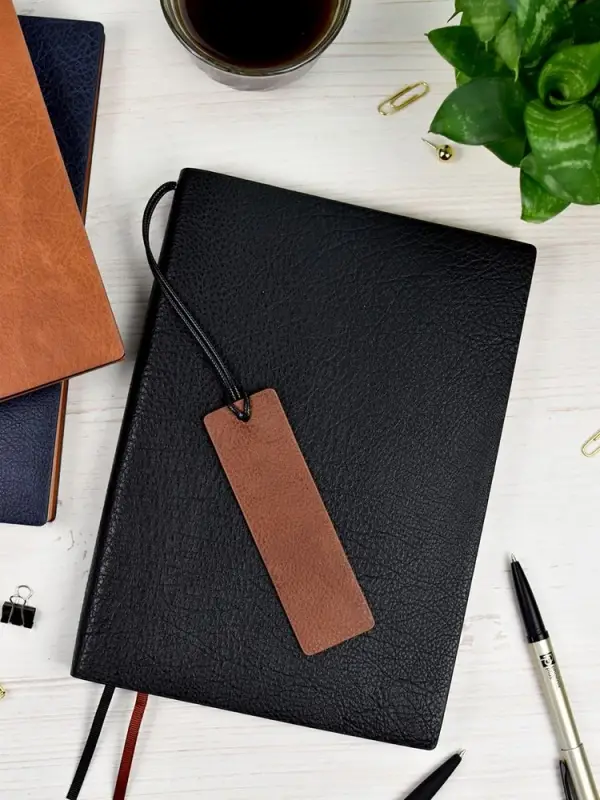 Ежедневник Avila, недатированный, черный Ежедневник Avila, недатированный, черный