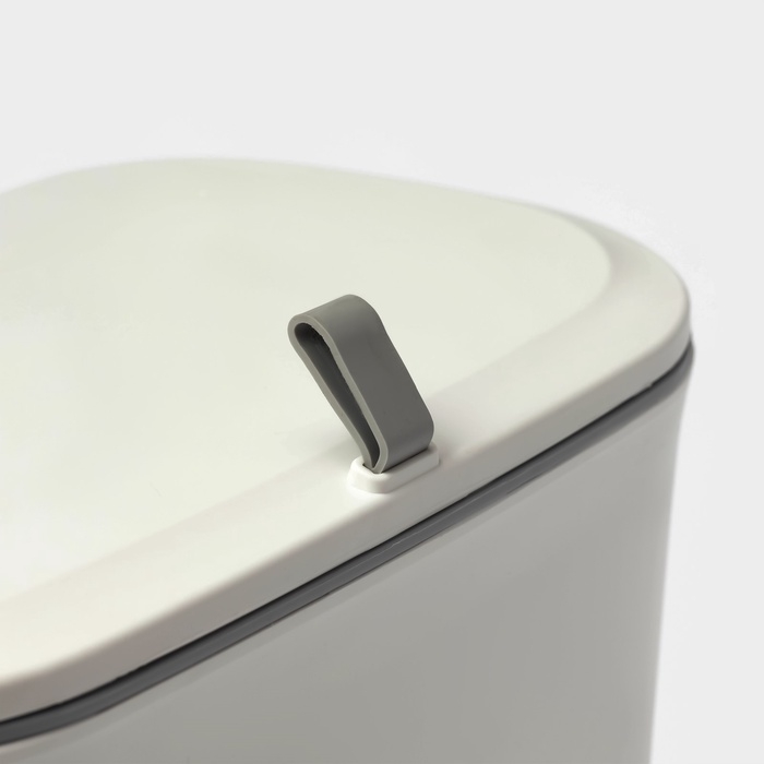 Ведро для мусора подвесное Доляна, 9 л, 2 вида крепления, белое Ведро для мусора подвесное Доляна, 9 л, 2 вида крепления, белое