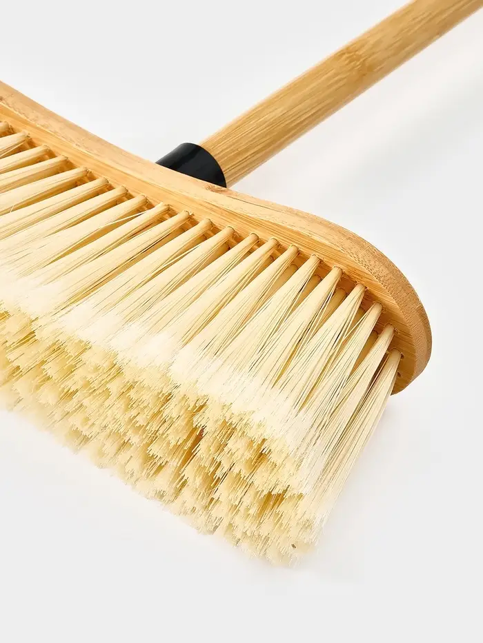 Щетка для пола "Meli", бамбук, 30х130 см, ворс 7 см, цвет черный Щетка для пола "Meli", бамбук, 30х130 см, ворс 7 см, цвет черный