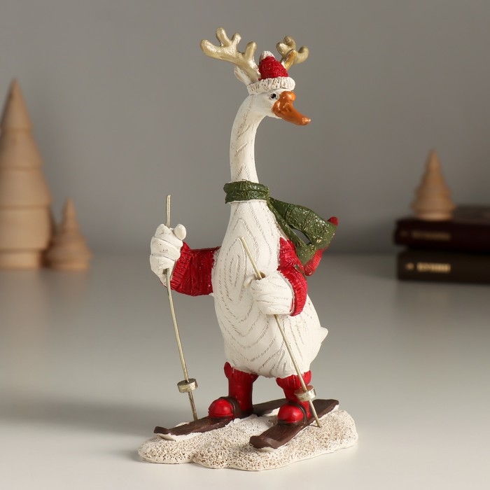 Сувенир полистоун Сувенир полистоун "Гусь с оленьими рожками на лыжах" 10х6х16,5 см