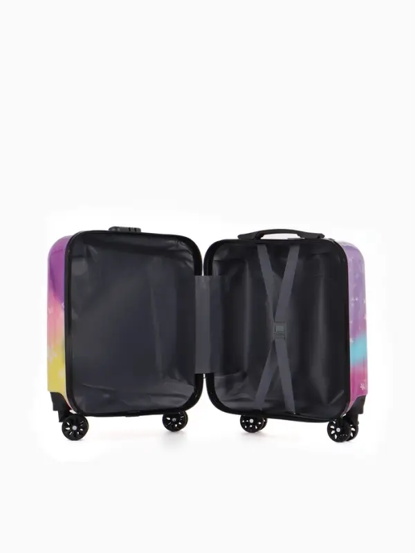 Чемодан дет Единорог 18 Чемодан дет Единорог 18", 35*22*27 см, отдна молнии, код.замок, 4 колеса,