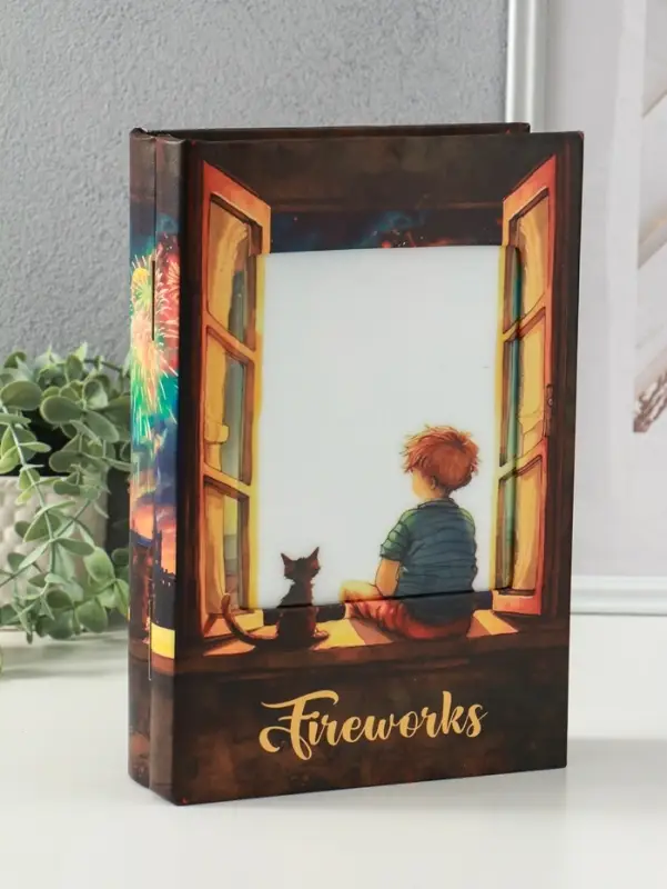 Шкатулка - книга световая &laquo;Малыш и кот наблюдают за салютом&raquo;, 28&times;19&times;6 см