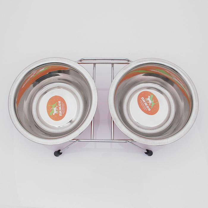 Набор из 2 цветных мисок на подставке, 2 х 350 мл Набор из 2 цветных мисок на подставке, 2 х 350 мл