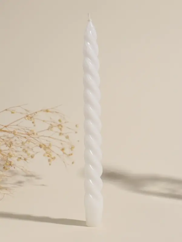 Набор свечей витых, 2.3&times;24.5 см, 5 ч, 50 г, 2 шт., белый, в подарочной коробке