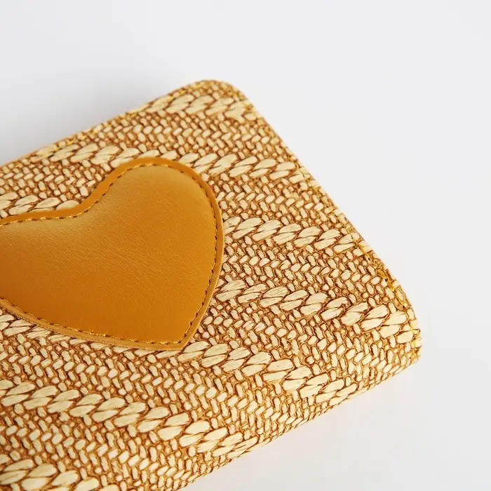 Кошелёк на молнии &laquo;Сердце&raquo;, жёлтый