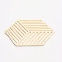 Подставка под горячее, под кружку, силикон 13&times;11.5&times;0.3 см, белая