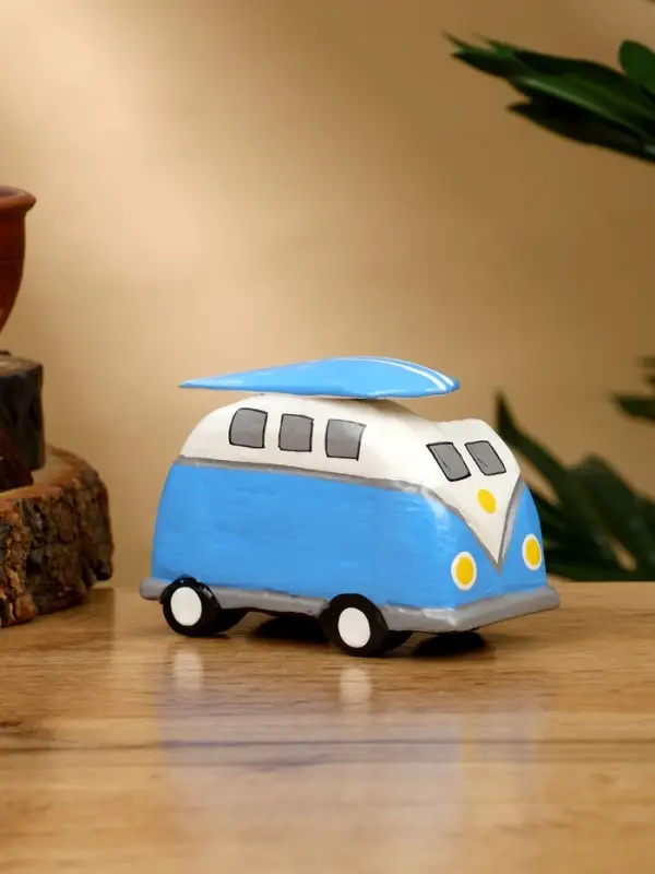 Календарь настольный Календарь настольный "Микроавтобус" дерево 10х5х7 см, цв. синий