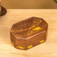 Шкатулка резная "Слоник в саду" 15х10х5 см, дерево шишам Шкатулка резная "Слоник в саду" 15х10х5 см, дерево шишам