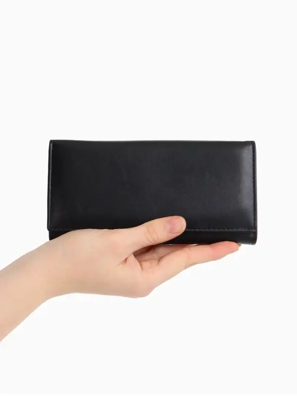 Кошелек жен 06-01-01 Июнь2523, 19*3*10 см, 3 отд+отд/молн, д/карт, д/монет, на магните черн 109097 Кошелек жен 06-01-01 Июнь2523, 19*3*10 см, 3 отд+отд/молн, д/карт, д/монет, на магните черн 109097