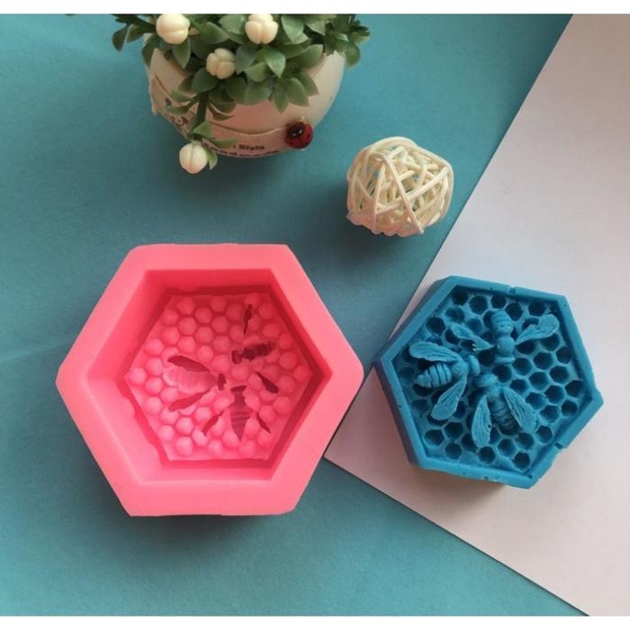 Молд силикон Молд силикон "Соты и пчёлы" 3х7,9х7,2 см