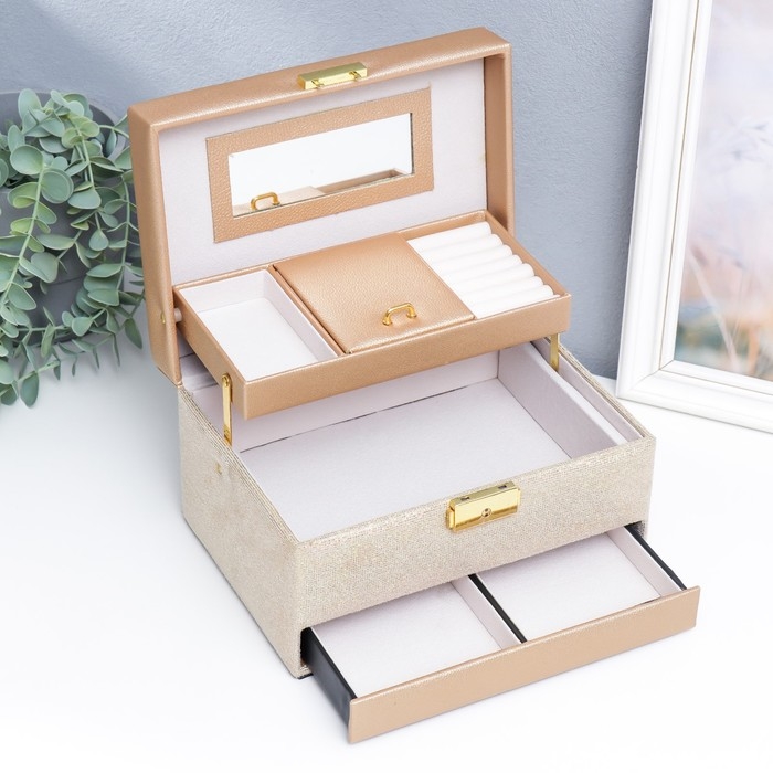 Шкатулка кожзам для украшений сундук  Шкатулка кожзам для украшений сундук "Мелкие квадратики. Золото" 13х16,5х23 см