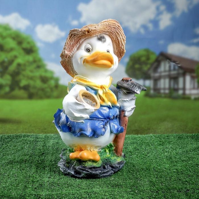 Садовая фигура  Садовая фигура "Утенок с мотыгой" 27х27х45см