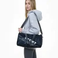 Сумка спортивная средняя, на молнии, длинный ремень, чёрная