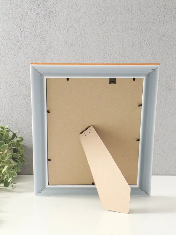 Фоторамка для фото 21х30 см (с ножкой) "Luxe Elegance" пластик, бежевый, (пластик экран)