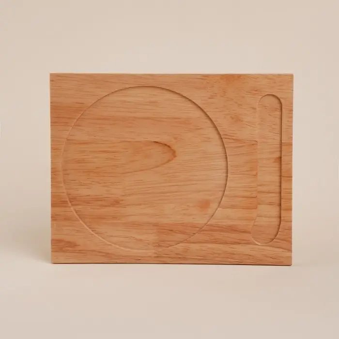 Маслёнка SL Home &laquo;Тренто&raquo;, 22&times;17.5 см, на деревянной подставке, с ножом для масла, фарфор, белая