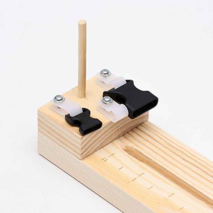 Набор для плетения из паракорда, 6 предметов, с деревянным станком, иглами, фастексами Набор для плетения из паракорда, 6 предметов, с деревянным станком, иглами, фастексами