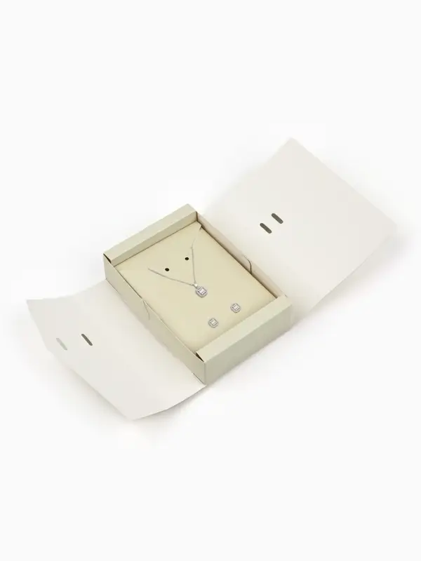 Коробка под бижутерию «Бежевая», 12 х 8.5 х 3 см Коробка под бижутерию «Бежевая», 12 х 8.5 х 3 см