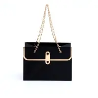 Пакет переноска для цветов, ручка цепь, &laquo;Чёрный&raquo;, с золотым тиснением, 15&times;10.5&times;10 см