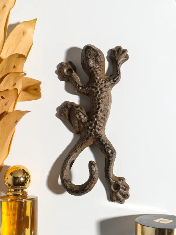 Крючок настенный &laquo;Ящерка&raquo;, ключница декоративная, чугун, 18.8&times;10&times;4 см
