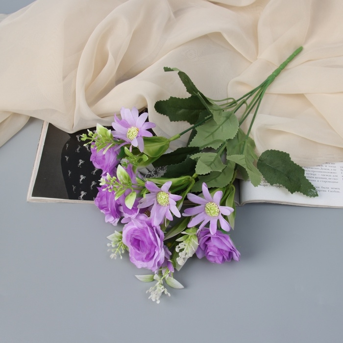 Букет Букет "Эустома мариачи и ромашки" 30 см, микс