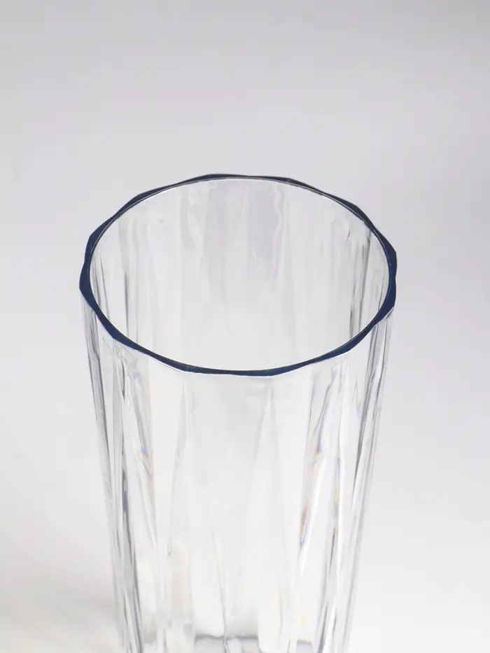 Ваза настольная пластик "Венера" лучики, 25,5х11,5 см, прозрачный Ваза настольная пластик "Венера" лучики, 25,5х11,5 см, прозрачный