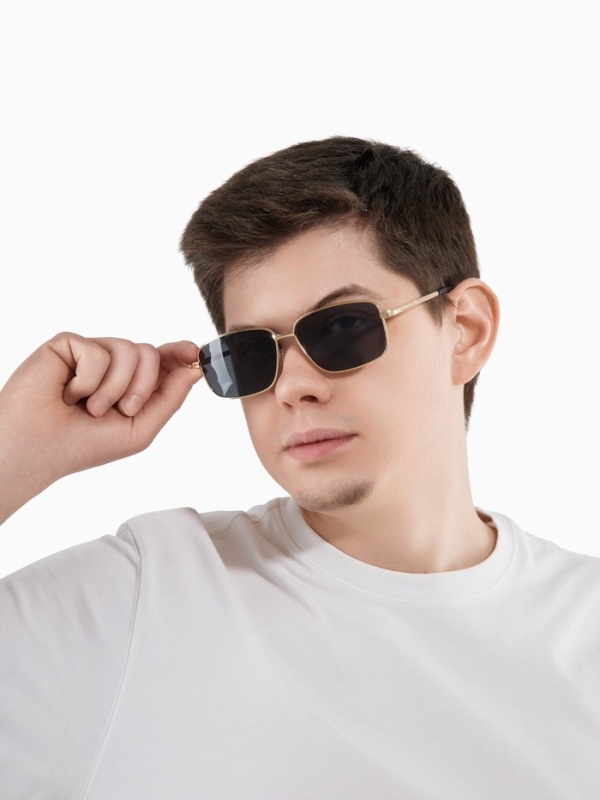 Очки солнцезащитные uv 400, дужка 13.5 см, ширина 12.8 см, линза 4.3 х 5.5 см Очки солнцезащитные uv 400, дужка 13.5 см, ширина 12.8 см, линза 4.3 х 5.5 см