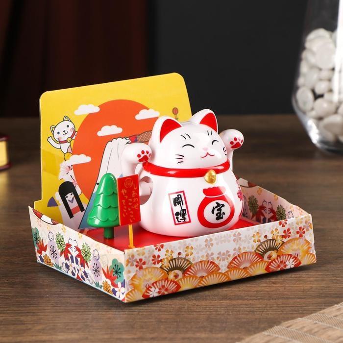 Маятник пластик от солн.батареи Маятник пластик от солн.батареи "Кот Манэки-нэко с деревом и мешком золота" белый 8х10х6 см 501832