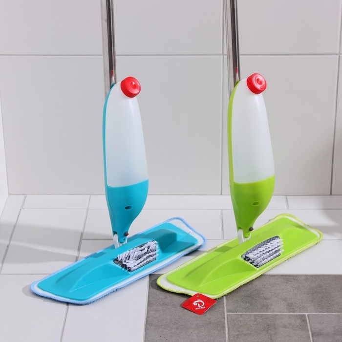 Швабра для мытья пола с распылителем и щёткой Доляна, насадка из микрофибры 41×14 см, стальная ручка 120 см, цвет МИКС Швабра для мытья пола с распылителем и щёткой Доляна, насадка из микрофибры 41×14 см, стальная ручка 120 см, цвет МИКС