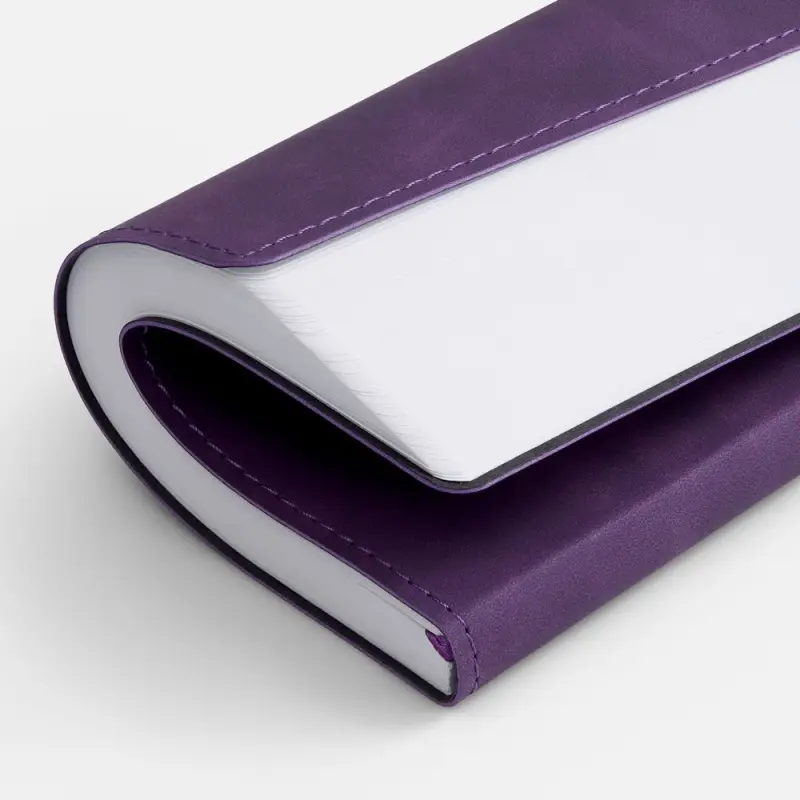 Ежедневник Urban, недатированный, фиолетовый Ежедневник Urban, недатированный, фиолетовый